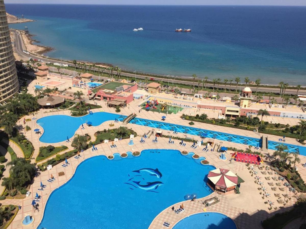 Porto Sokhna Pyramids Apartments With Sea View Families Only Ain Sukhna Extérieur photo