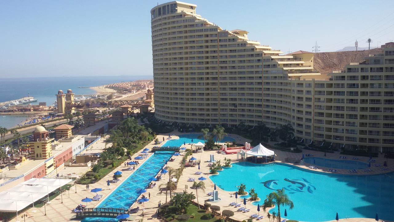 Porto Sokhna Pyramids Apartments With Sea View Families Only Ain Sukhna Extérieur photo